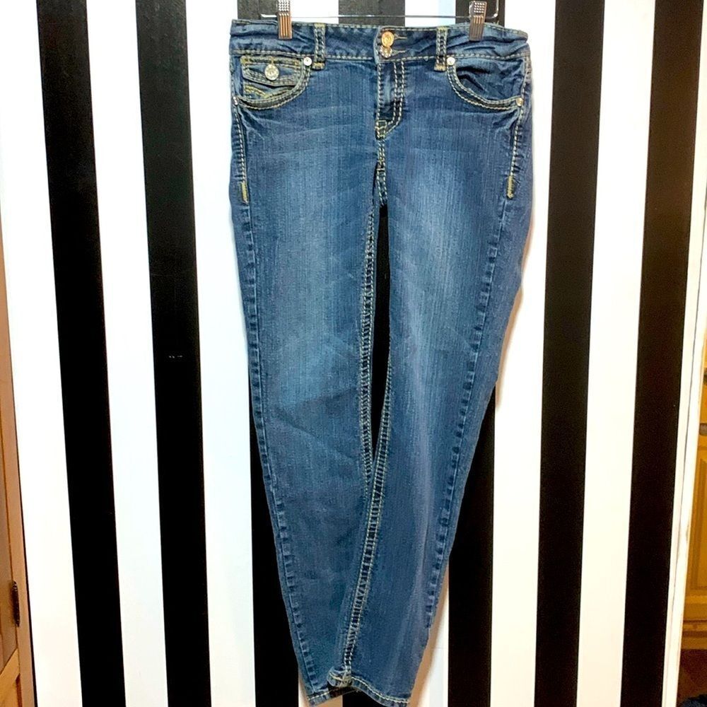 Clash Y2k Era Straight Leg Denim Jeans With Flap Pockets / Whipstitching Size 7